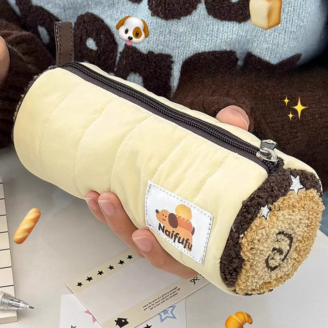 トレンド可愛いワンちゃん刺繍入り♪ふわふわイエローロールケーキ型ペンケース